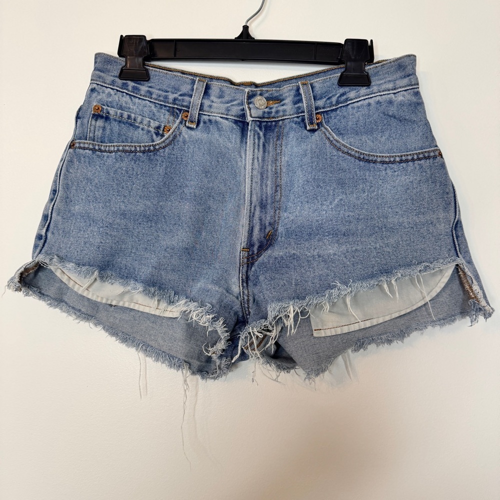 Levi's 550 High Waist Shorts Zip Fly Relaxed Fit Jeans Denim Blue Distressed 32